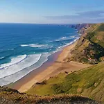 Summer Is Back דירה