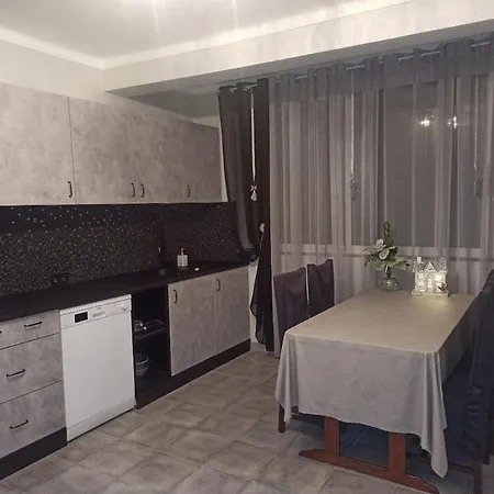 アパート Summer Is Back ラゴス